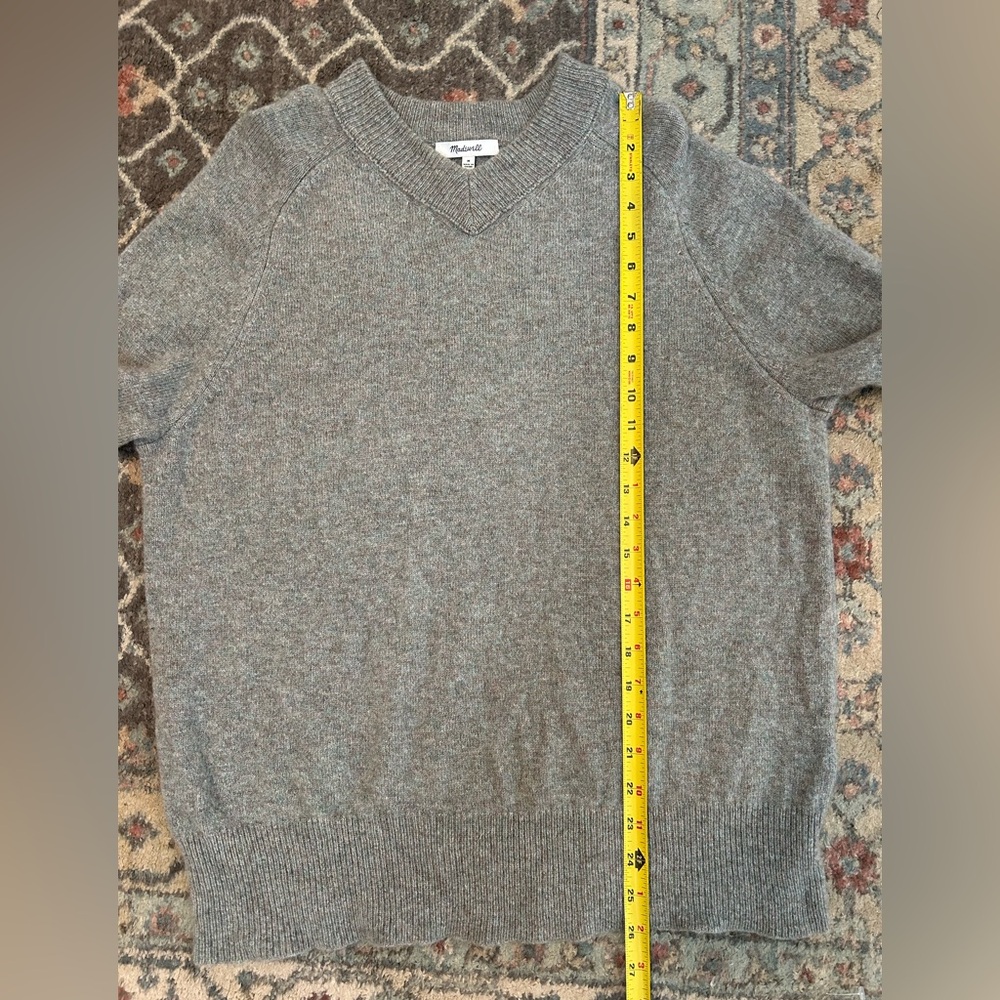 Madewell V-Neck Wool Sweater in Gray Taupe - Picture 7 of 7